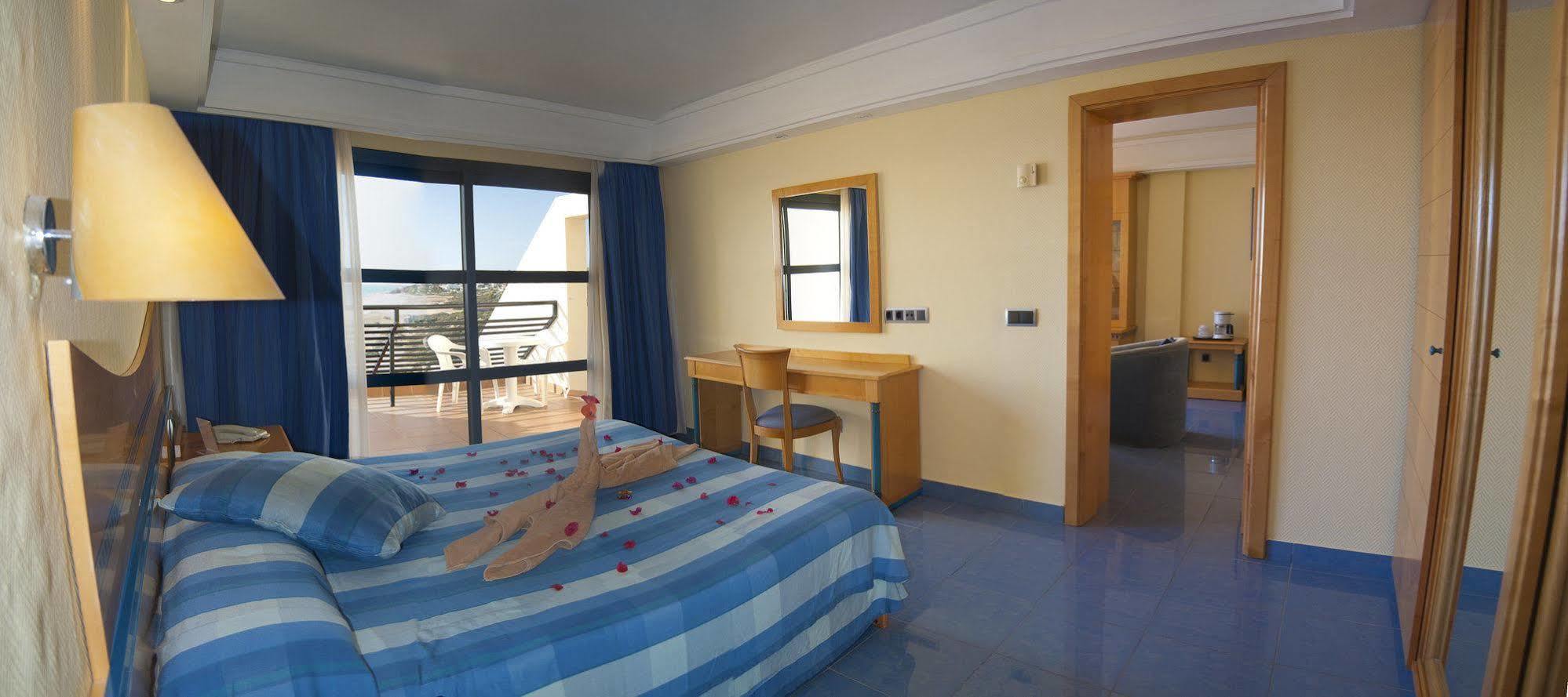 Sbh Crystal Beach Hotel & Suites - Adults Only Коста-Кальма Екстер'єр фото