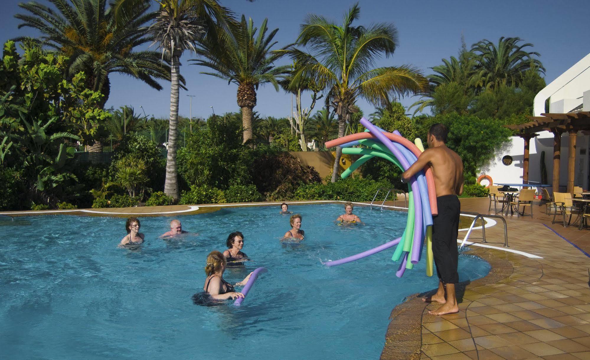 Sbh Crystal Beach Hotel & Suites - Adults Only Коста-Кальма Екстер'єр фото